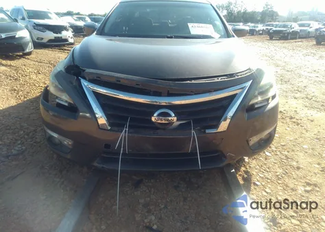 2014 Nissan Altima 2.5 Sv z USA, uszkodzony, nr VIN 1N4AL3AP3EC164749